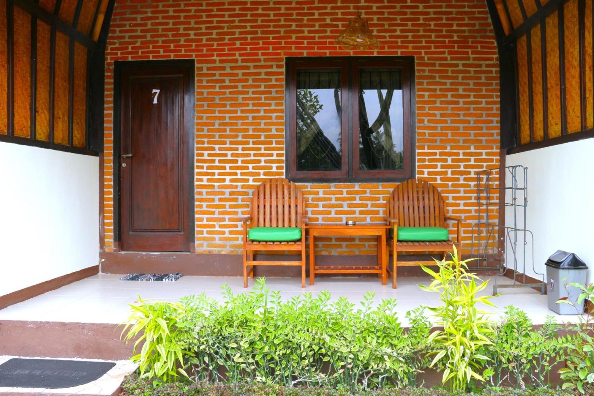 Green Orry Inn เตเตบาตู ภายนอก รูปภาพ