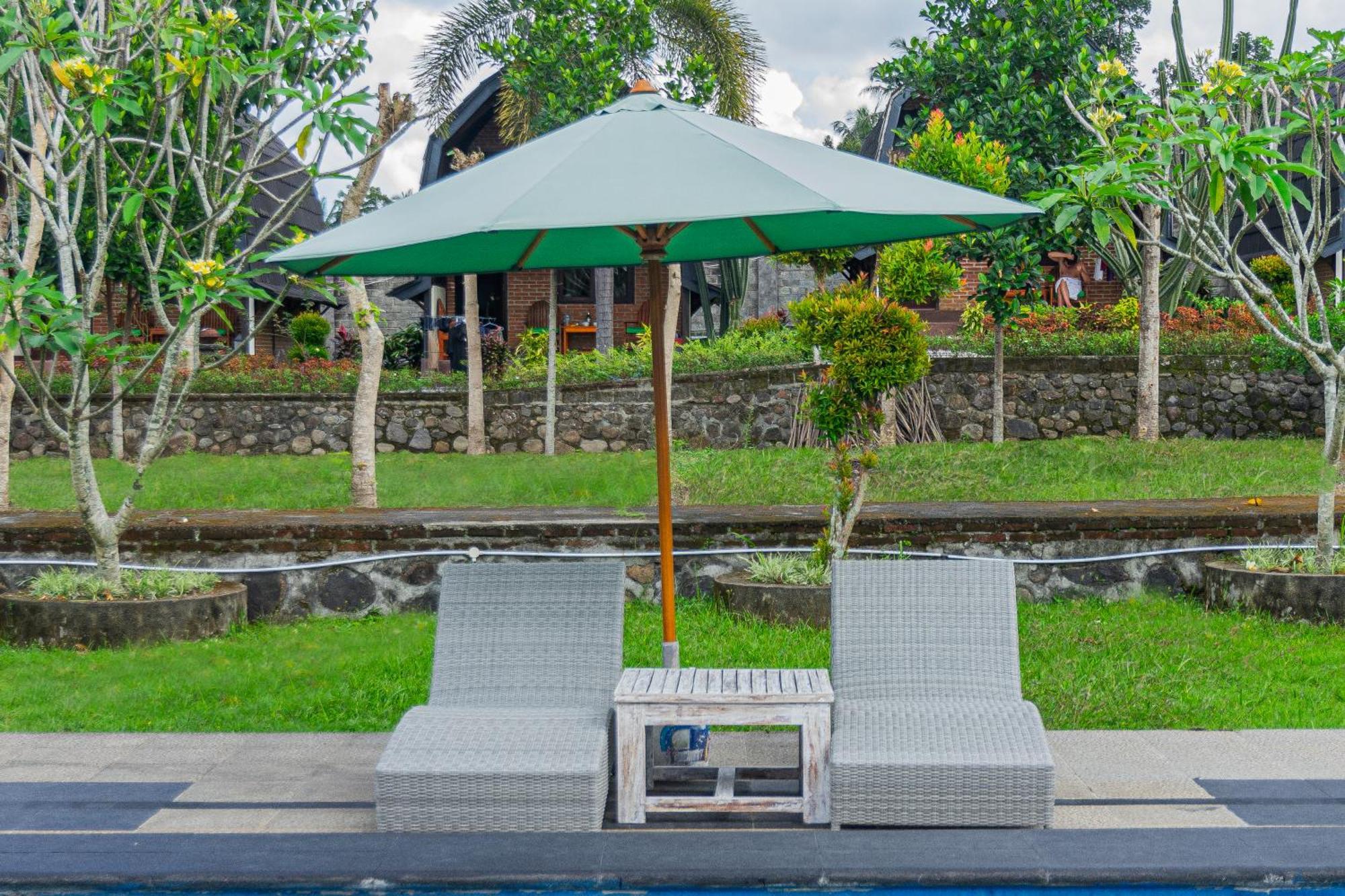 Green Orry Inn เตเตบาตู ภายนอก รูปภาพ